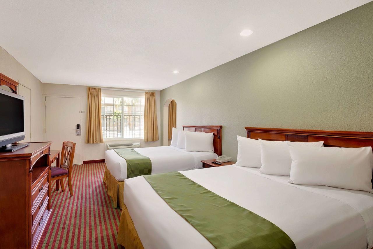 Travelodge By Wyndham El Centro Eksteriør bilde