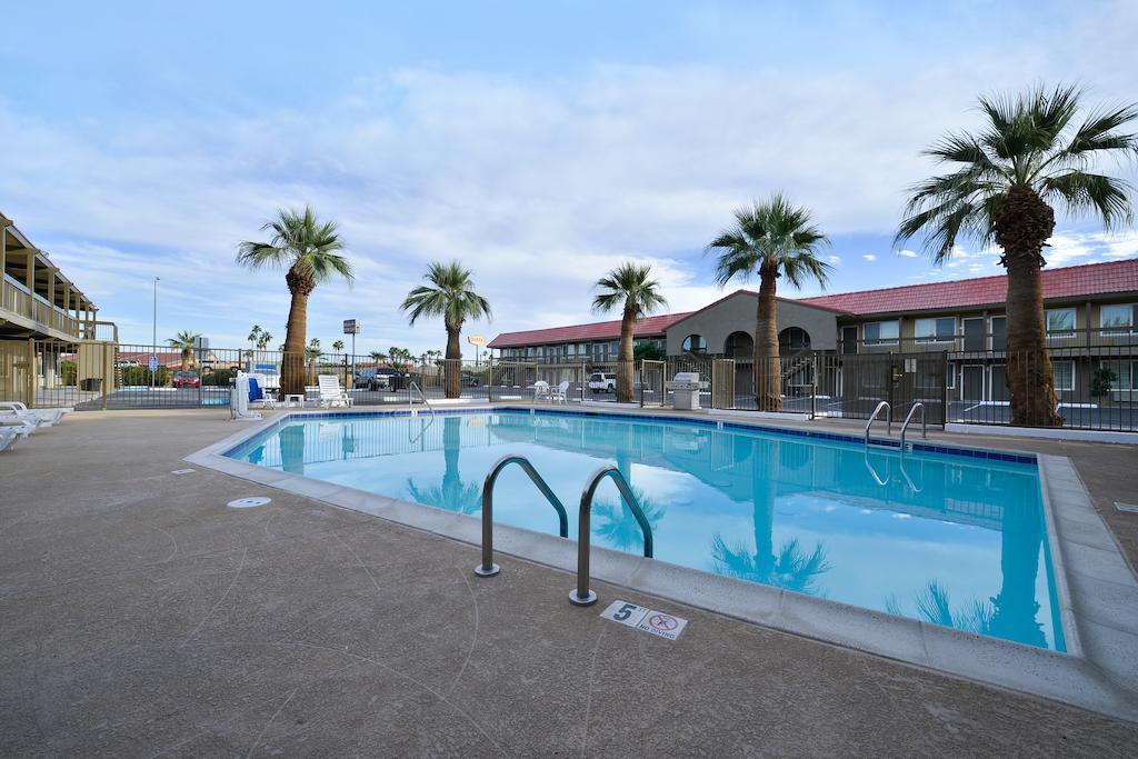 Travelodge By Wyndham El Centro Eksteriør bilde